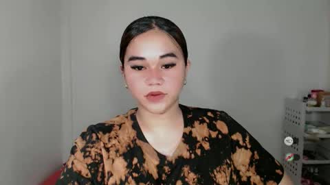 scarletvamp online show from April 2026 12:04:01 PM