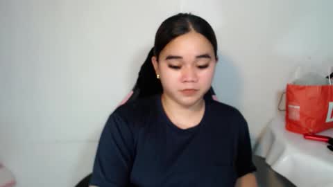 Snapshot of scarletvamp chatting on May 2026 07:29:01 PM scarletvamp online show from May 2026 07:29:01 PM