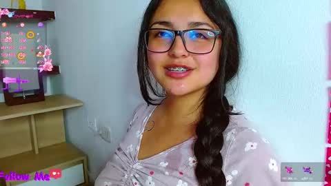 scarllet online show from February 2025 03:19:02 PM