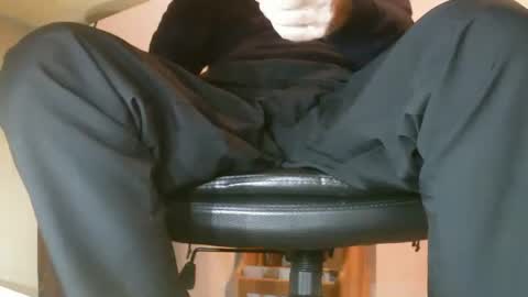 Snapshot of schlueppee chatting on November 2025 02:55:02 PM Fritz Schluepper online show from November 2025 02:55:02 PM