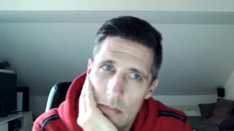 Snapshot of schnuckigeil chatting on January 2025 02:35:01 PM Dildomen online show from January 2025 02:35:01 PM