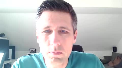 Snapshot of schnuckigeil chatting on January 2025 11:35:01 AM Dildomen online show from January 2025 11:35:01 AM