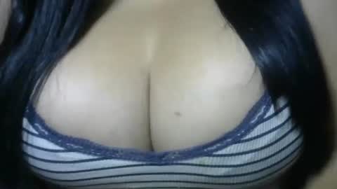 mai latina online show from May 2026 11:17:01 AM