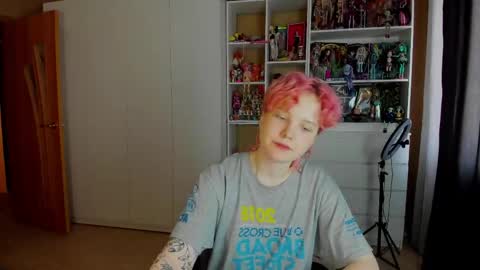 Rina online show from May 2026 07:14:02 AM