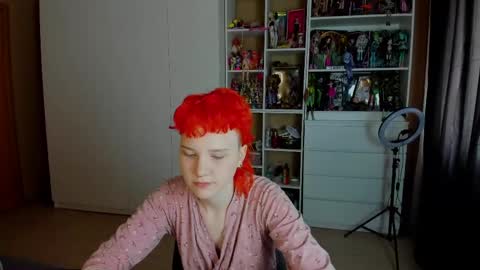 Rina online show from May 2026 07:27:01 AM