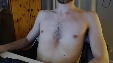 Snapshot of schweppppp chatting on May 2026 12:04:01 AM Schweppppp online show from May 2026 12:04:01 AM