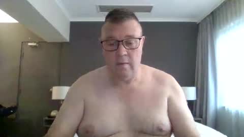 Snapshot of scoobs71 chatting on May 2026 08:42:02 AM Scoobs online show from May 2026 08:42:02 AM