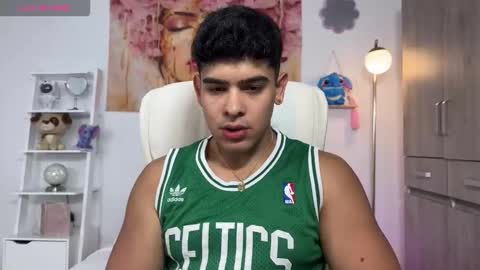 Snapshot of scott_flintt chatting on November 2025 02:25:01 AM Andrew Flintt online show from November 2025 02:25:01 AM