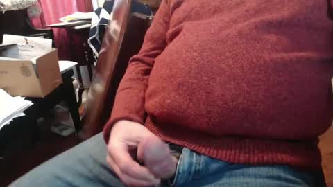 Snapshot of scottbearfun chatting on January 2025 03:53:02 PM scottbearfun online show from January 2025 03:53:02 PM