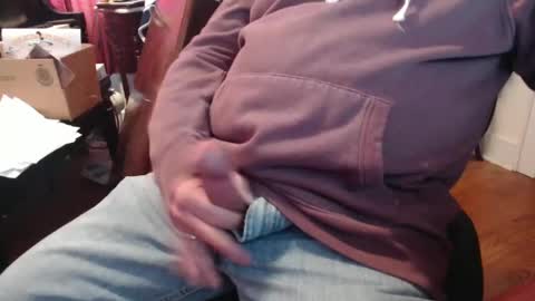 Snapshot of scottbearfun chatting on January 2025 04:30:01 PM scottbearfun online show from January 2025 04:30:01 PM