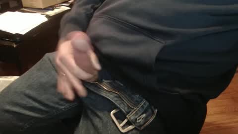 Snapshot of scottbearfun chatting on February 2025 03:47:02 PM scottbearfun online show from February 2025 03:47:02 PM