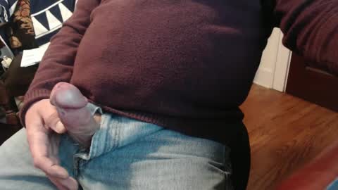 Snapshot of scottbearfun chatting on February 2025 04:46:02 PM scottbearfun online show from February 2025 04:46:02 PM