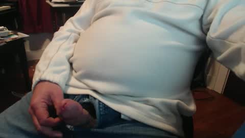 Snapshot of scottbearfun chatting on December 2025 02:21:01 AM scottbearfun online show from December 2025 02:21:01 AM