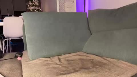 Snapshot of scottdior chatting on November 2025 02:07:01 PM scottdior online show from November 2025 02:07:01 PM