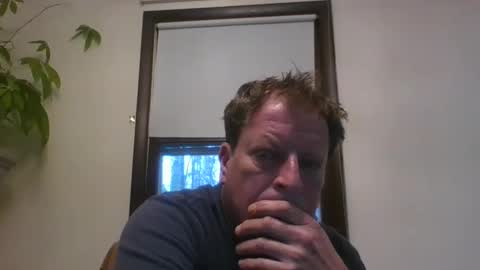 scottpbi52 online show from December 2024 08:45:02 PM