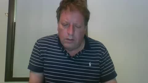 scottpbi52 online show from May 2026 02:02:01 PM