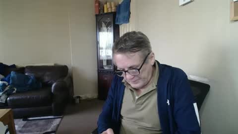 James online show from December 2025 12:12:02 PM