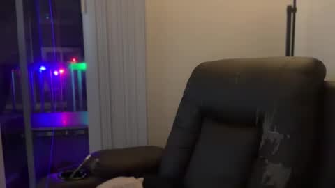 Snapshot of scottybeam chatting on December 2025 09:14:02 AM Scotty online show from December 2025 09:14:02 AM