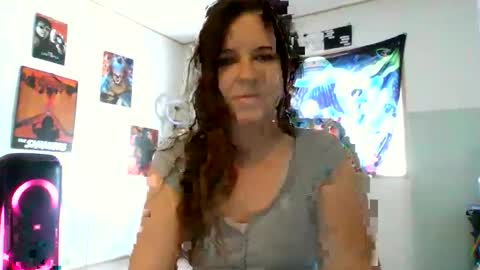 PennyWise online show from May 2026 09:22:02 PM