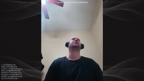 Snapshot of scrubbyluv chatting on February 2026 04:39:01 AM ScrubbyLuv online show from February 2026 04:39:01 AM