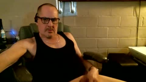 eating pussy  sucking dick online show from January 2026 05:02:02 AM