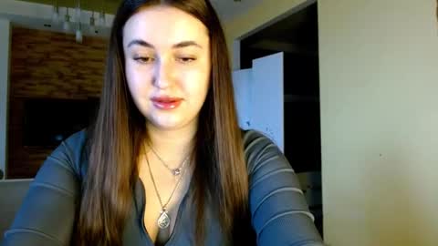 Elizabeth  online show from February 2026 09:39:01 AM