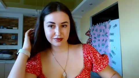 Elizabeth  online show from May 2026 09:15:01 AM