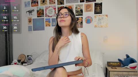 Aria Independent model online show from January 2025 04:19:02 AM