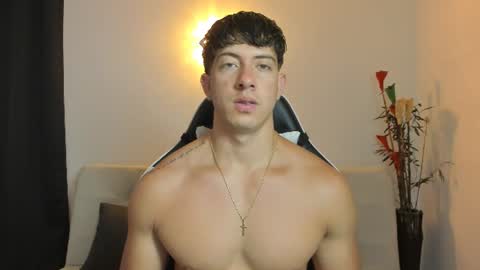 Snapshot of sean_brownx chatting on July 2026 12:47:02 PM Sean online show from July 2026 12:47:02 PM