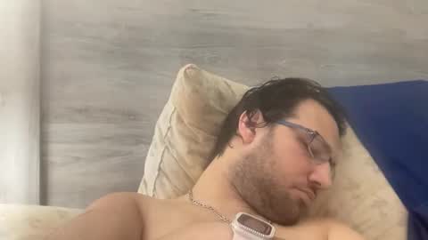 Snapshot of seansweetheart chatting on December 2025 06:43:01 AM seansweetheart online show from December 2025 06:43:01 AM