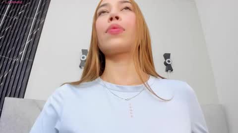 Snapshot of seattle_rousse chatting on March 2026 01:04:02 PM Rosie online show from March 2026 01:04:02 PM