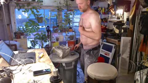 Seattlemanwhore online show from May 2026 02:02:01 PM