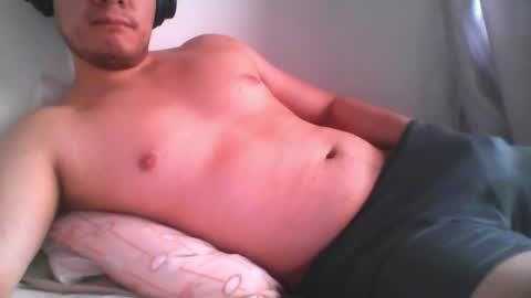 Snapshot of seb5759 chatting on June 2026 09:46:01 PM seb5759 online show from June 2026 09:46:01 PM