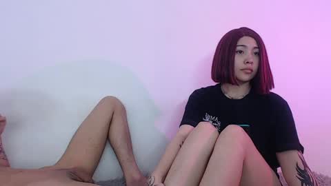  CAMILA Y SEBASTIAN online show from April 2026 09:01:02 PM