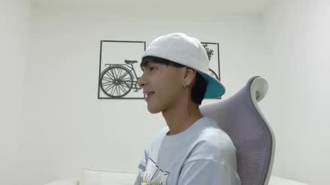 Snapshot of sebas_lover_ chatting on October 2025 08:20:02 PM SEBASTIAN online show from October 2025 08:20:02 PM