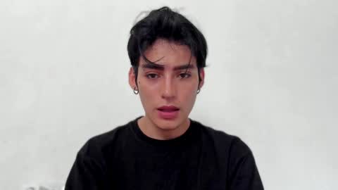 Snapshot of sebas_rosse chatting on December 2024 02:15:01 PM sebastian online show from December 2024 02:15:01 PM