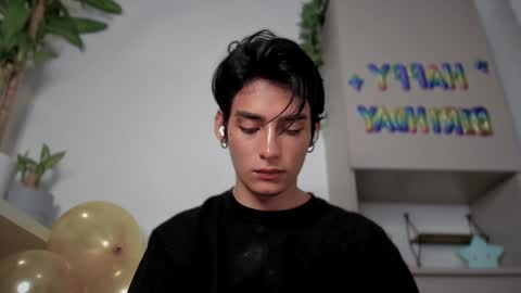 Snapshot of sebas_rosse chatting on December 2024 03:18:02 AM sebastian online show from December 2024 03:18:02 AM