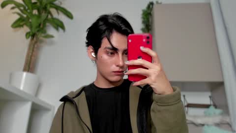 Snapshot of sebas_rosse chatting on January 2025 02:45:02 AM sebastian online show from January 2025 02:45:02 AM