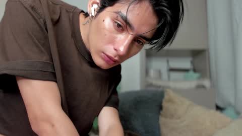 Snapshot of sebas_rosse chatting on January 2025 09:23:02 AM sebastian online show from January 2025 09:23:02 AM