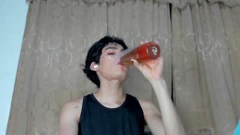 Snapshot of sebas_rosse chatting on February 2025 03:21:01 AM sebastian online show from February 2025 03:21:01 AM