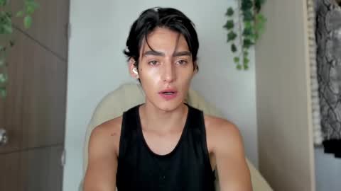Snapshot of sebas_rosse chatting on March 2025 09:54:02 PM sebastian online show from March 2025 09:54:02 PM