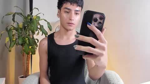 Snapshot of sebas_rosse chatting on December 2025 02:11:01 PM sebastian online show from December 2025 02:11:01 PM