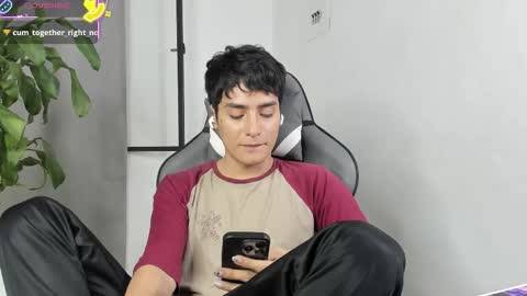 Snapshot of sebas_rosse chatting on January 2026 05:27:02 PM sebastian online show from January 2026 05:27:02 PM