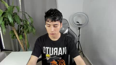 Snapshot of sebas_rosse chatting on February 2026 03:33:01 PM sebastian online show from February 2026 03:33:01 PM