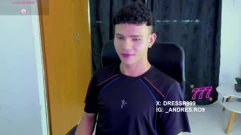 Snapshot of sebascuterouss chatting on April 2026 01:35:02 PM sebas 3 online show from April 2026 01:35:02 PM