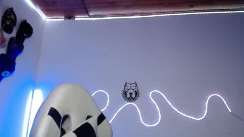 Sebastian online show from December 2025 10:45:02 AM