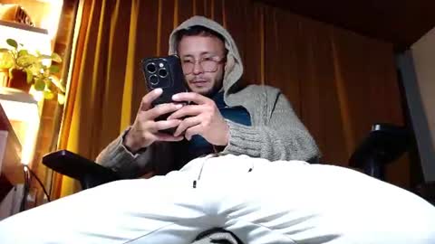 Sebastian online show from June 2026 04:54:02 AM