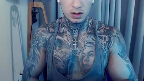 Snapshot of sebastian_muss chatting on September 2025 09:50:01 PM Sebastian online show from September 2025 09:50:01 PM