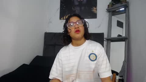 Snapshot of sebastian_n_alinson chatting on December 2024 03:04:02 AM sebastian n alinson online show from December 2024 03:04:02 AM