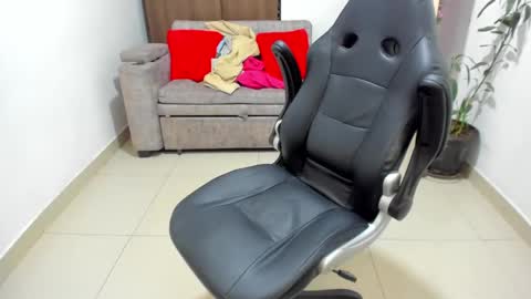 juan  sebastian online show from January 2025 06:02:01 PM